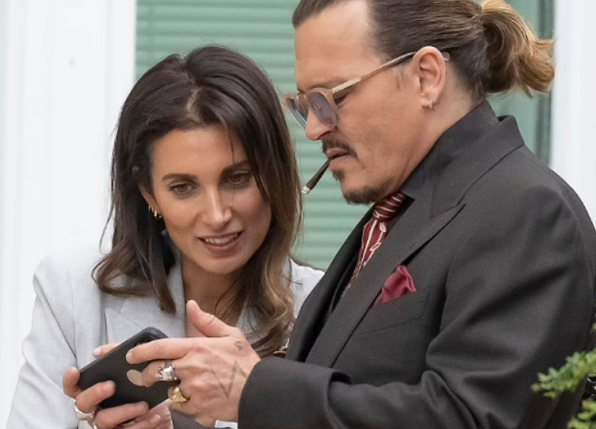 الكشف عن حبيبة جوني ديب الجديدة